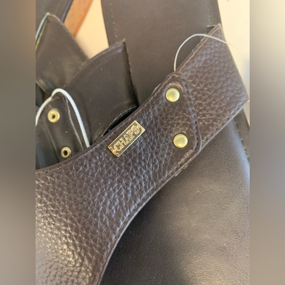 NWT Chaps Flip Flops size 11 - Picture 2 of 16